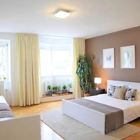 Modern Apt In The Most Famous City Postcard Innsbruck Exterior foto